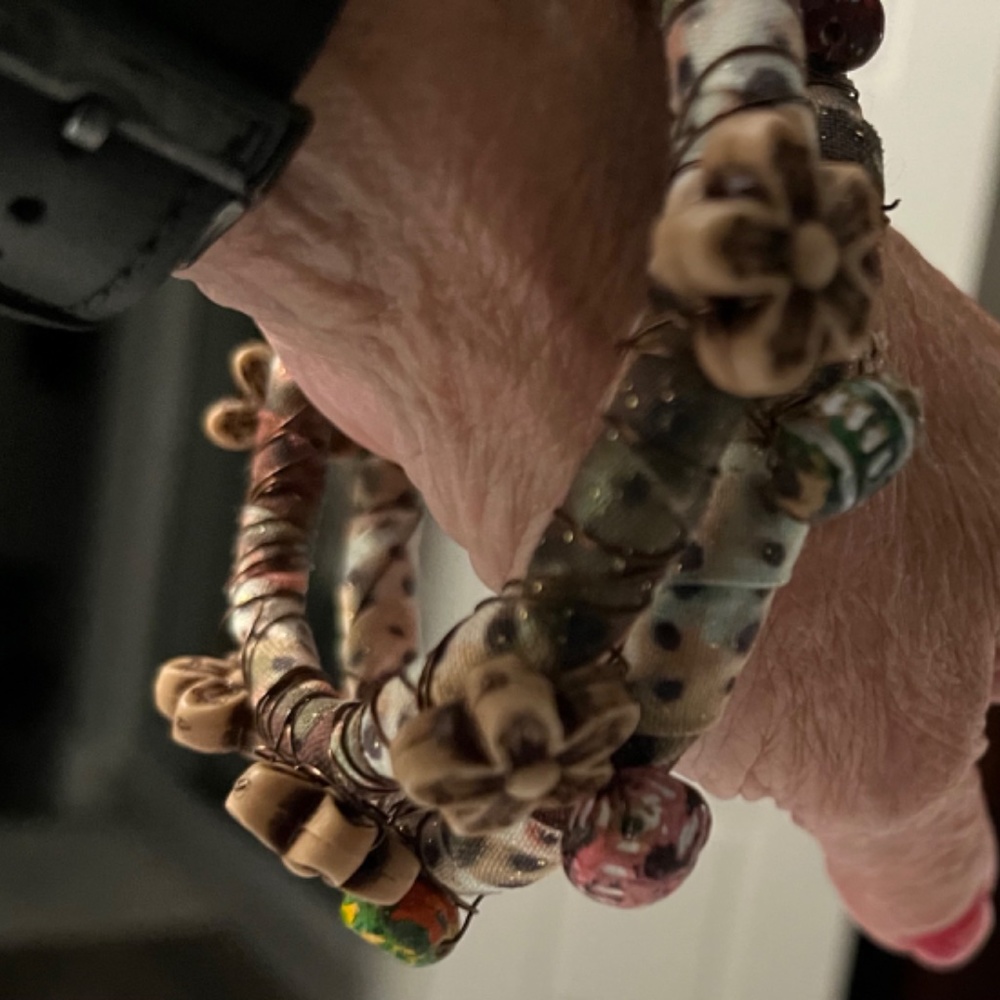 Hand Crafted Bracelets in Kentucky - Picture 4 of 15
